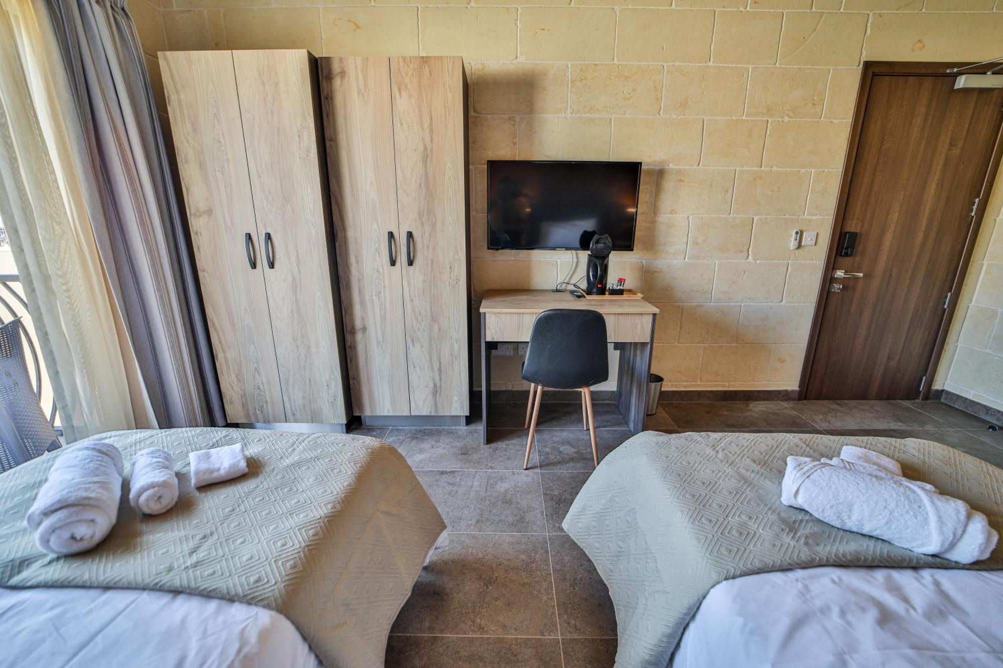 49 Sunrise Lodge Ghajnsielem Ngoại thất bức ảnh